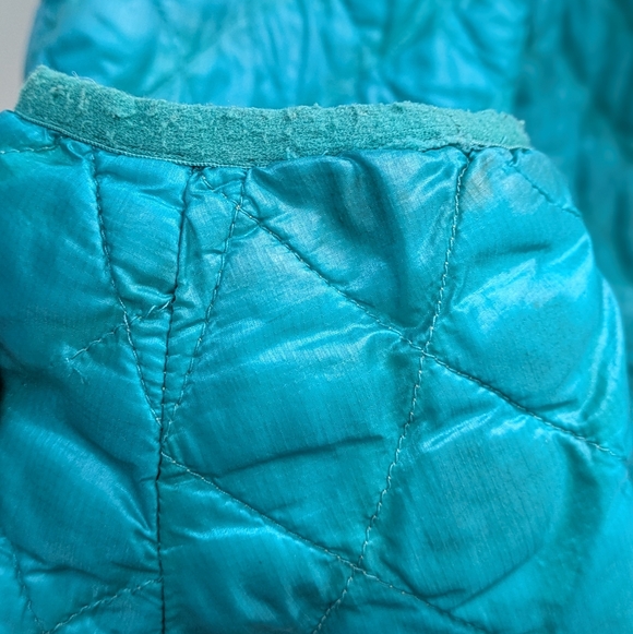 The North Face Women's Teal Thermoball Jacket - Picture 16 of 16